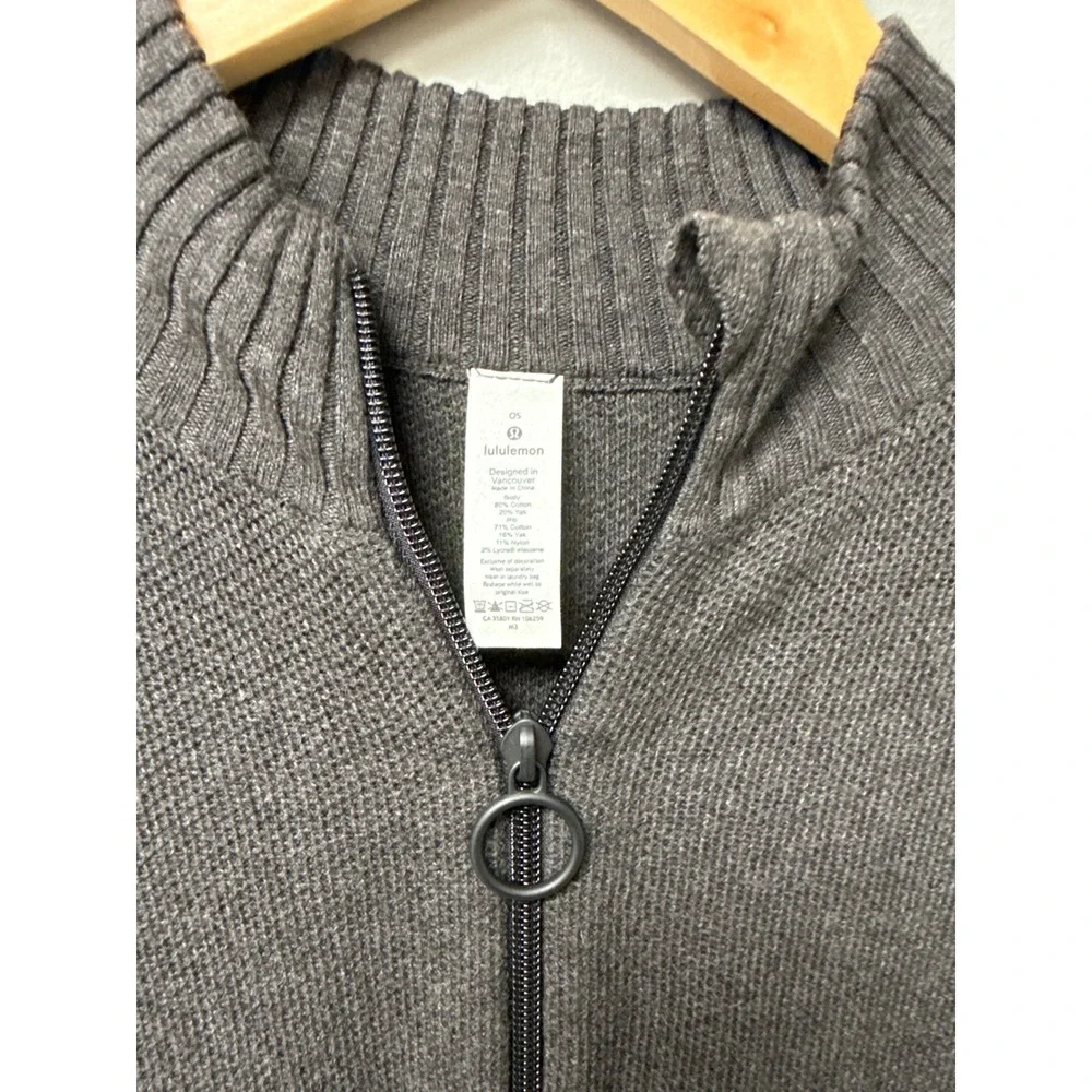NWOT Lululemon Call Me Cozy Wrap Womens OS Gray Athleisure Travel Poncho Wool‎